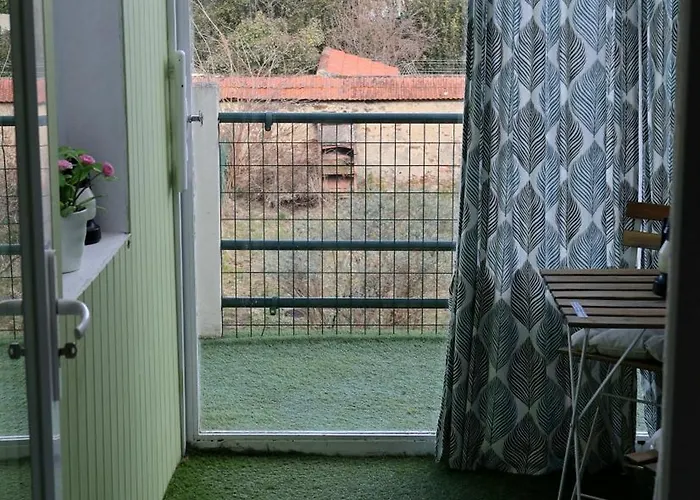 Les Nids De Apartamento Montluçon